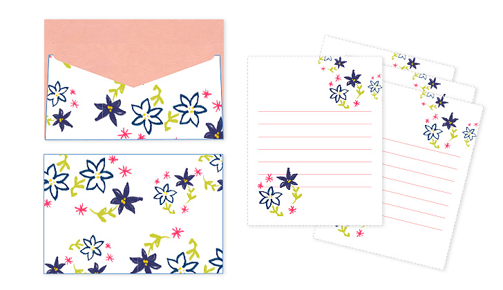 青い花とピンクカラーが可愛い封筒テンプレート